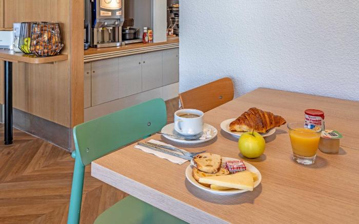 B&B HOTEL Brest Kergaradec Aeroport