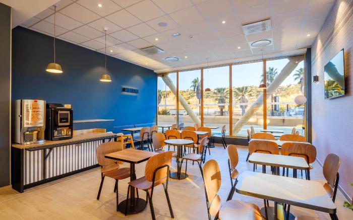 B&B HOTEL Nice Stade Riviera