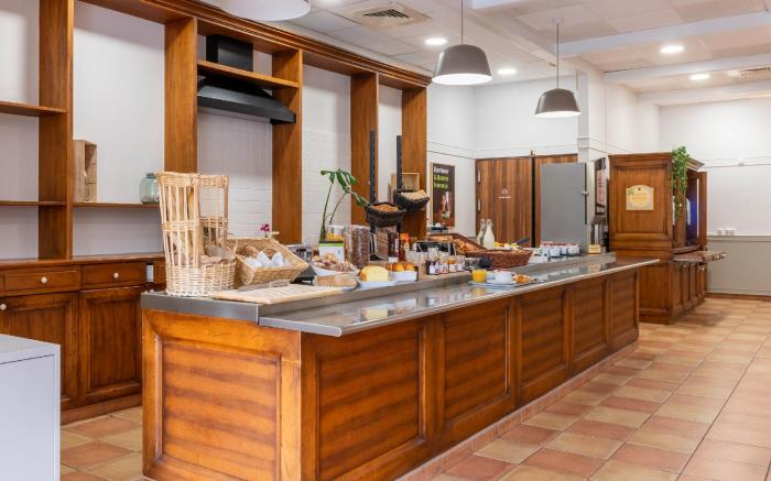 B&B HOTEL Amiens Centre Cathedrale