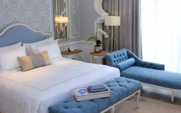 Noor Hotel