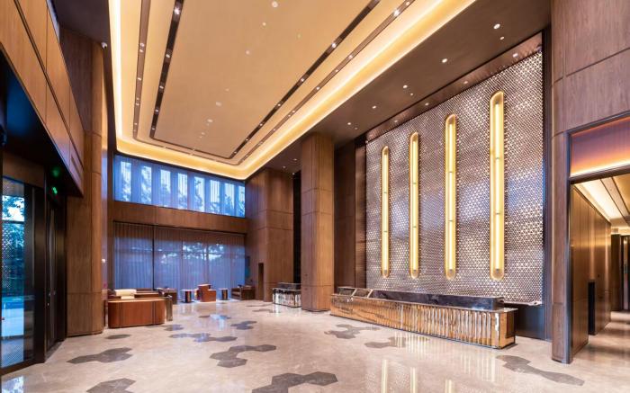 Qingdao High-tech Convention Center Crystal Orange Hotel