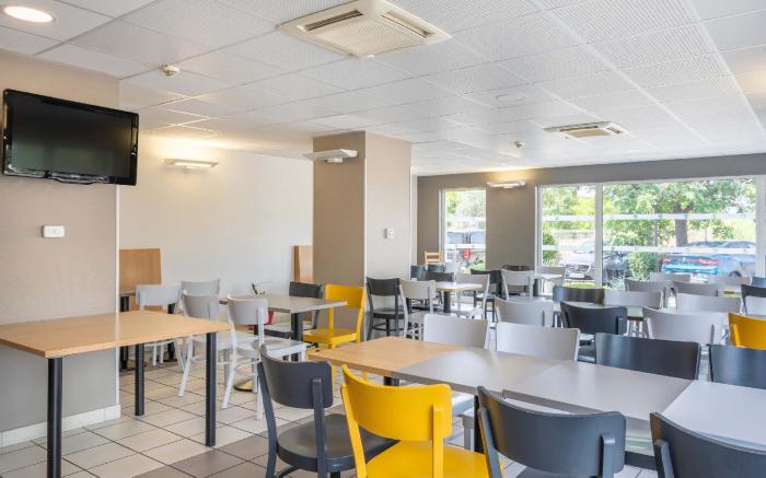 B&B HOTEL Marseille Aeroport Saint-Victoret