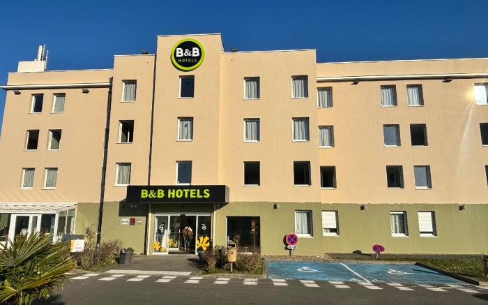 B&B HOTEL Saint-Witz Roissy