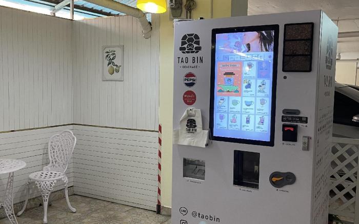 KT MANSION VICTORY MONUMENT