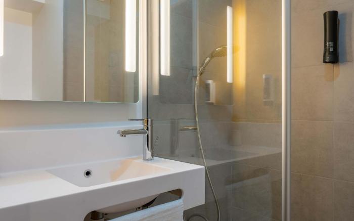 B&B HOTEL Annecy Cran-Gevrier