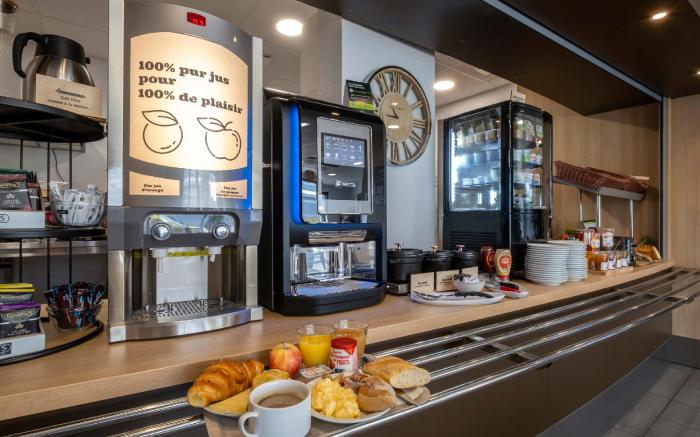 B&B HOTEL Niort Marais Poitevin Est