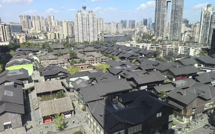 中国 成都 晶融汇公寓 两室两厅两卫 太古里景观 适合一家人旅行居住