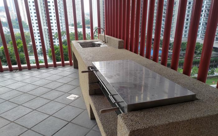 Arcoris Mont Kiara Apartments by Emily in Town
