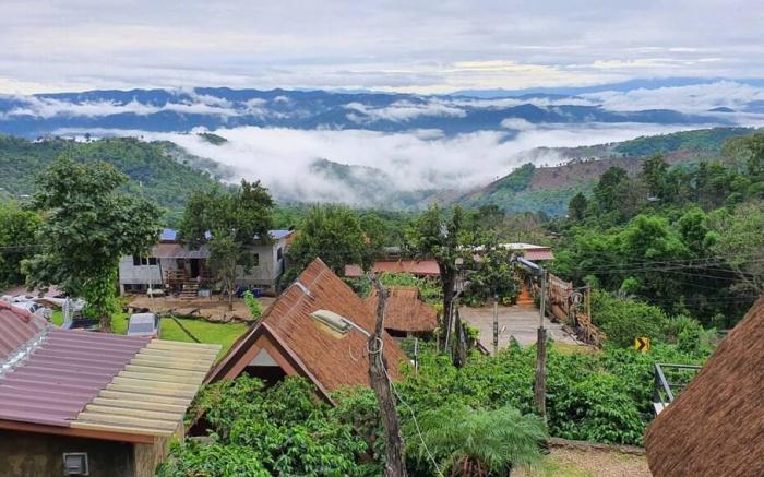 Baansuandoichaang บ้านสวนดอยช้างห้องแม้ว