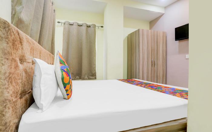 FabHotel Royal Rose Residency