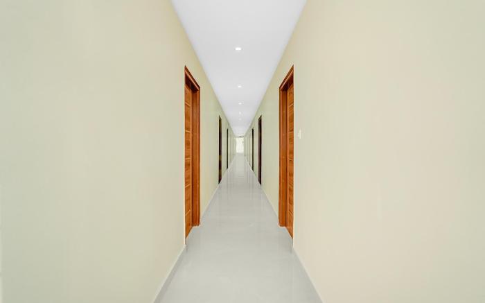 FabHotel Sai Palace - Jnana Ganga Nagar