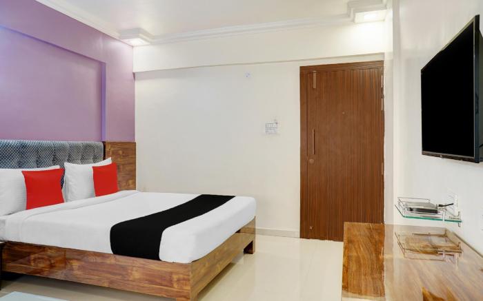 Hotel O Kohinoor Residency