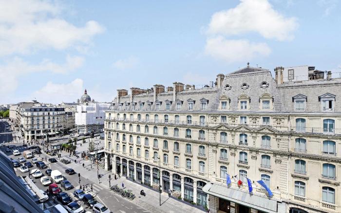 Apt a/c 3BR/6P - Saint-Lazare/Les Champs Elysée