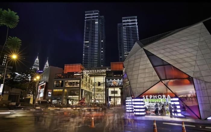 Fahrenheit 88 Pavilion Complex Apartments