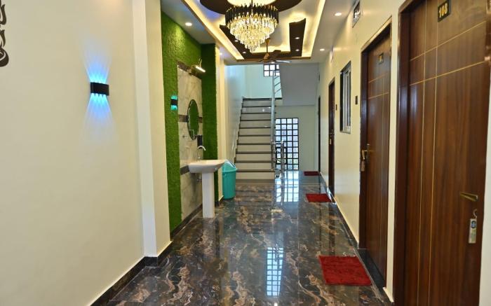 Bholashankara Vasavi Annapurna Satram