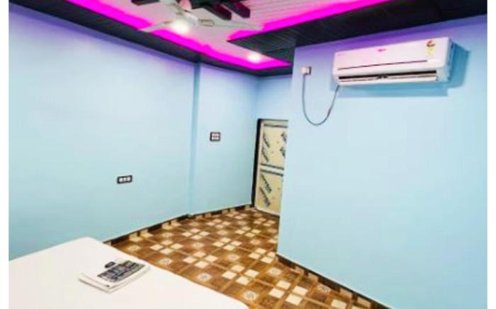 Hotel Vande Bharat Guest House Varanasi