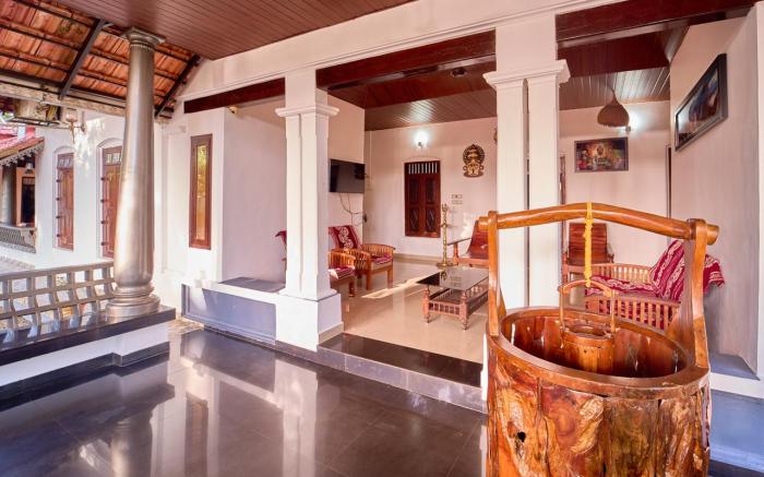 Cotelac Heritage Lake Resort Alleppey by VOYE HOMES