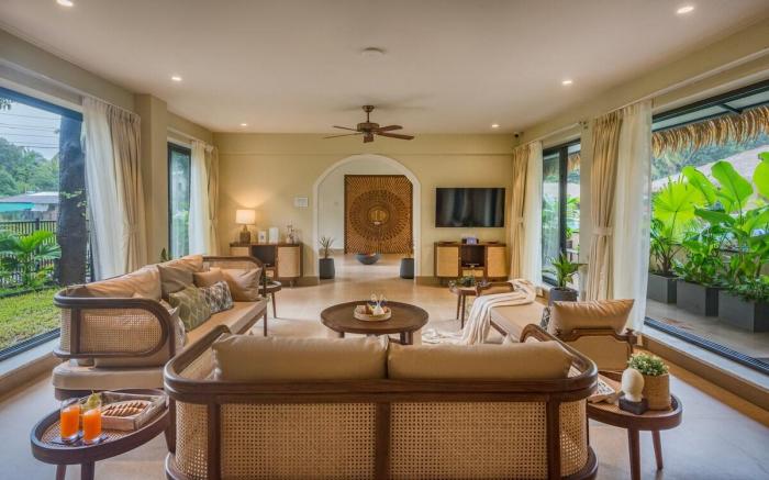 SaffronStays Frangipani Bali-Inspired Pool Villa