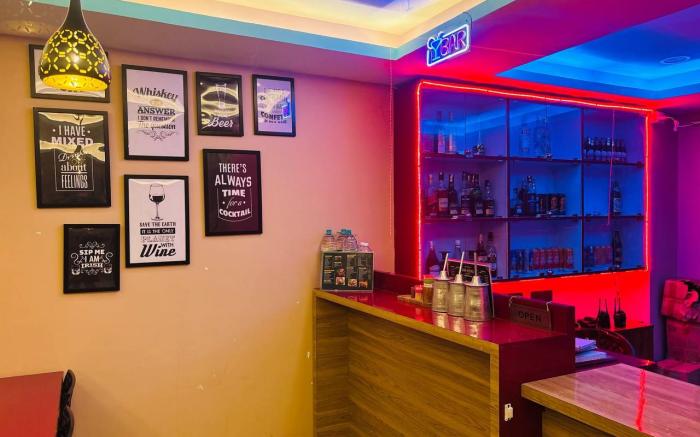 Hotel Ronak By Red Panda And Sapna Groups