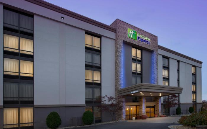 Holiday Inn Express Boston North-Woburn By IHG