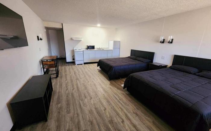 The Hastings Inn - Salina