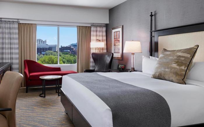 The Inn at Penn, a Hilton Hotel