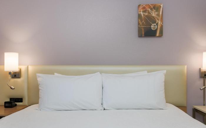 Hilton Garden Inn Bakersfield
