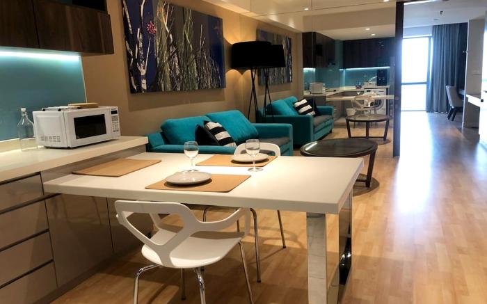 D' Majestic Residence by Emily in Town