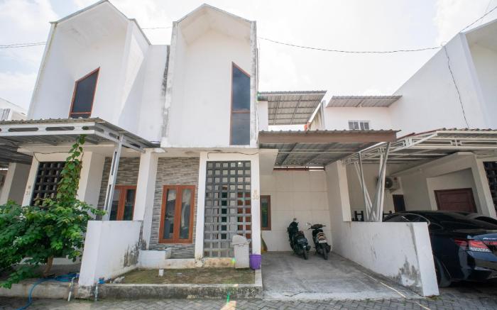 Omah Ambarrukmo Homestay Jogja
