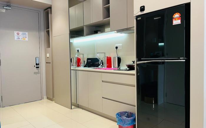 Hill10 Residence I-City by DeUrban HH3301