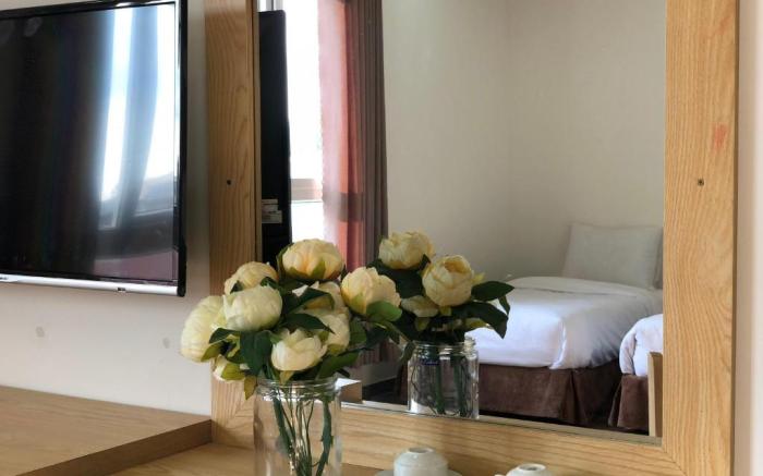 Street View Hotel & Apartment