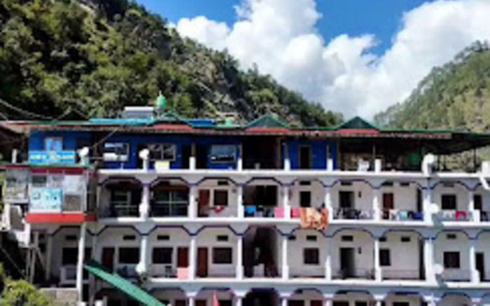 Hotel Dev Dham Nyalsu