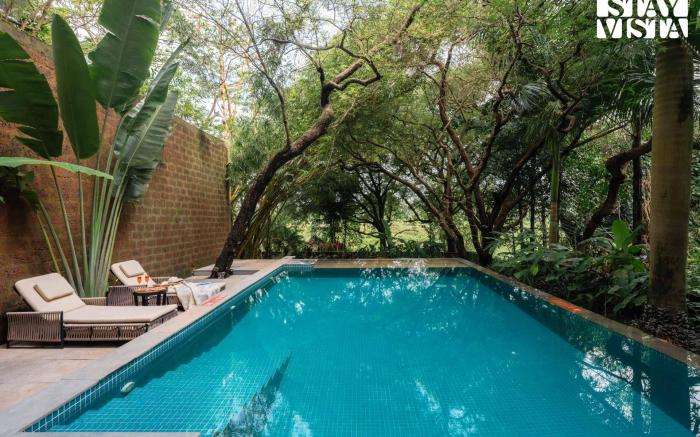 StayVista at Moira by the River