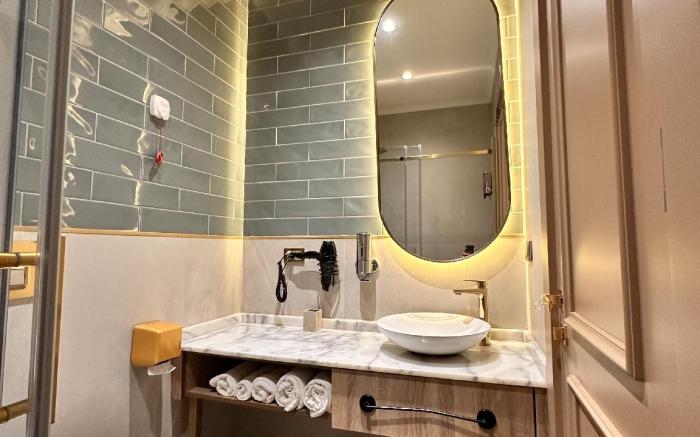 Taksim Bosphorus Hotel