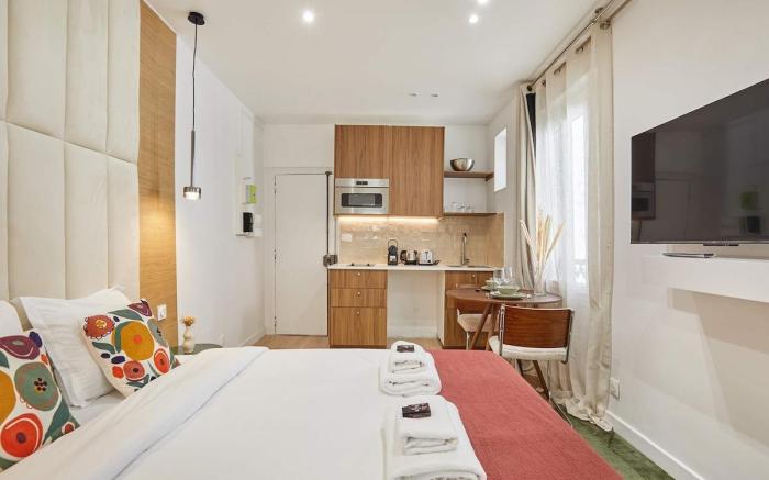 Luxury Suite in the Center of Paris