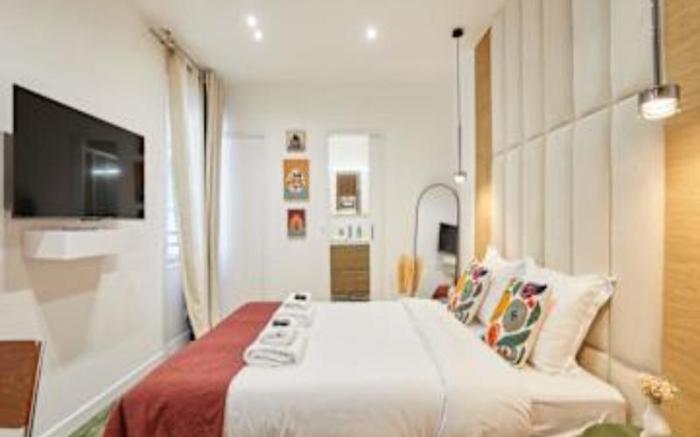 Luxury Suite in the Center of Paris