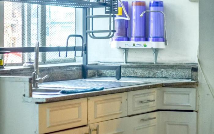 Clean & Affordable | Studio J306