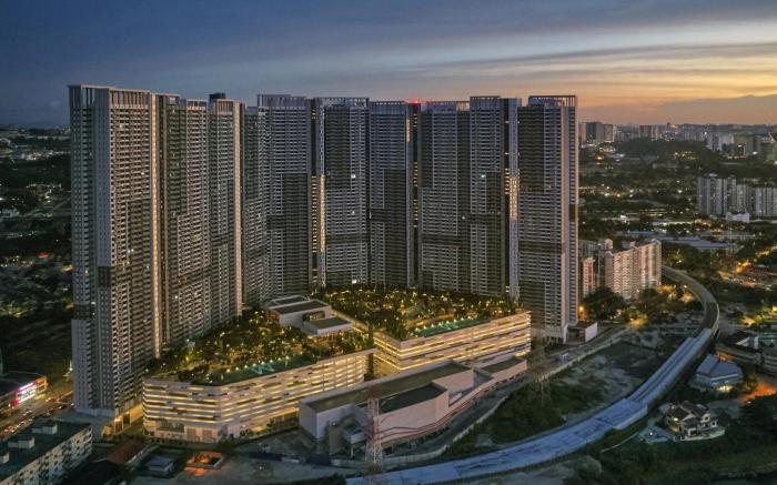 M Vertrica by The clover