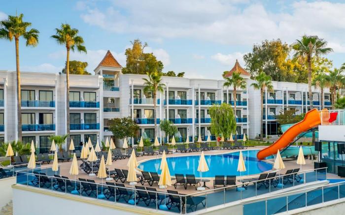 EFLİNA RESORT HOTEL