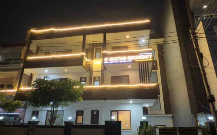 Hotel Rustam Residency