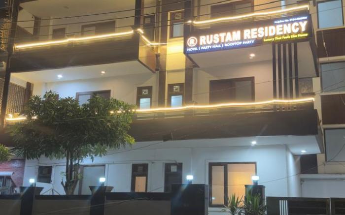 Hotel Rustam Residency