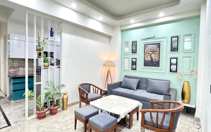 The Olivia | 5 Star 1BHK Luxury suite