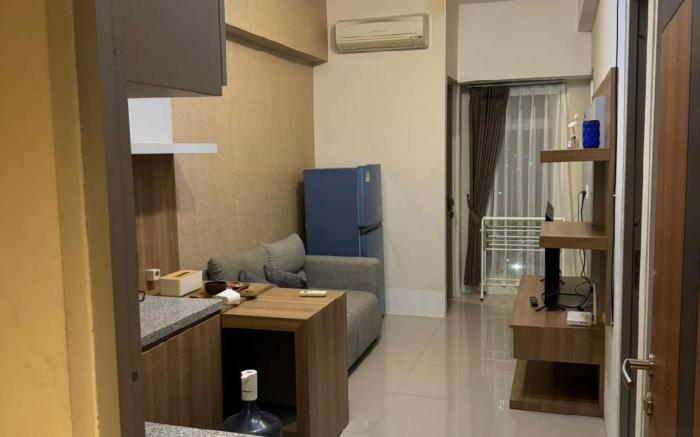 2 BR corner at Gunawangsa MERR
