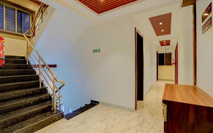 Collection O Talwade Corpoarte Homestay