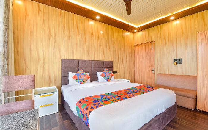 FabHotel Doon Classic Homestay