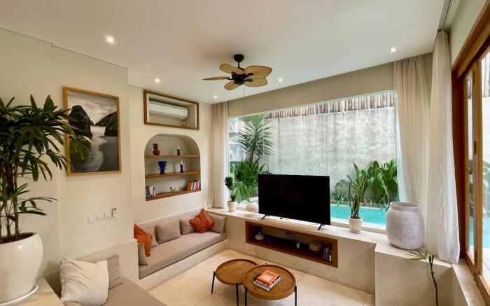 Alegria de la Vida _ 3BR Villa Near Canggu Beaches