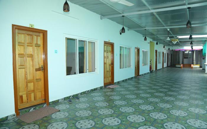 Sea Wave Beach Resort