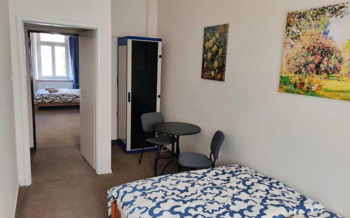 Comfy 2 Rooms Flat + Parking