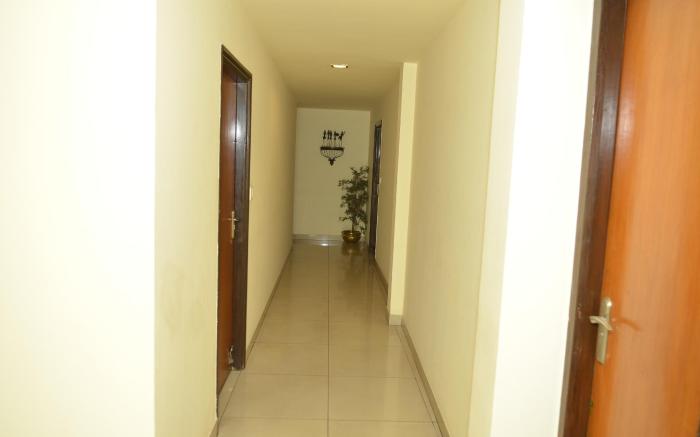 Athasri Hotel Cubbon Road