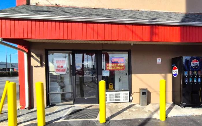 Saratoga Motel By Capital O Near Midway Airport Chicago IL